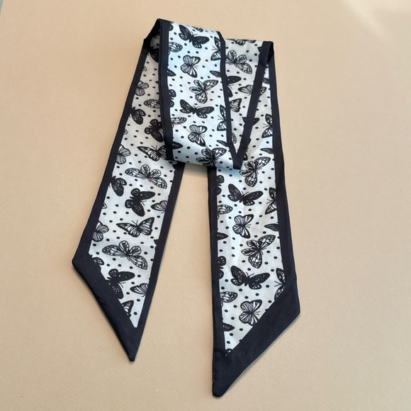 Butterfly Scarf #2174 - Picture 3 of 8